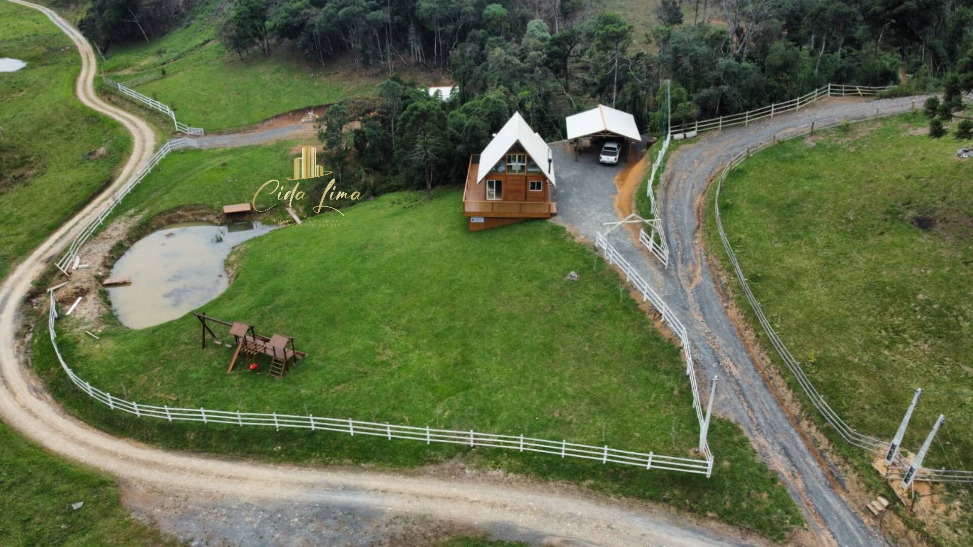 Fazenda à venda com 3 quartos, 90m² - Foto 1