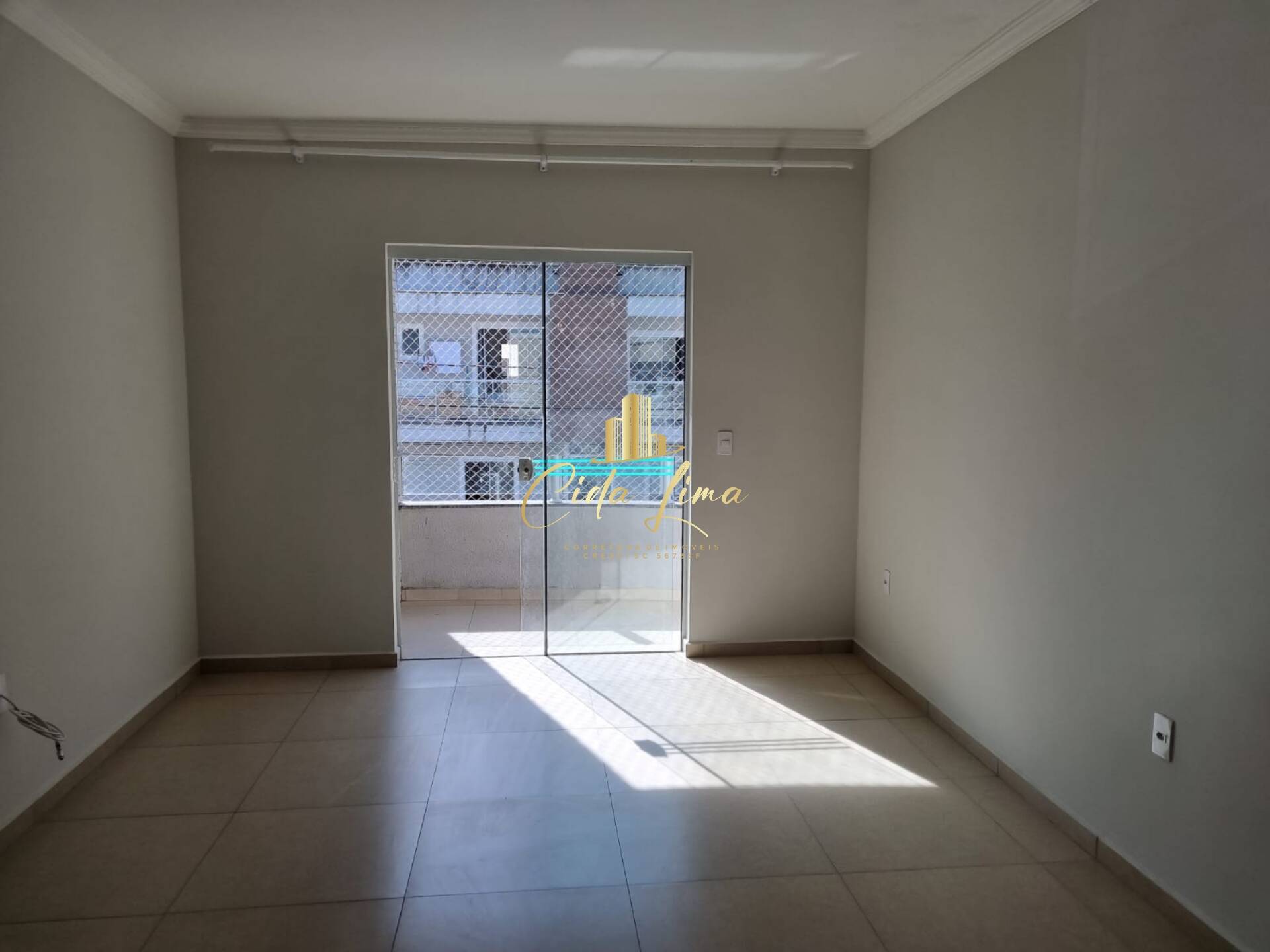 Apartamento à venda com 2 quartos, 79m² - Foto 5