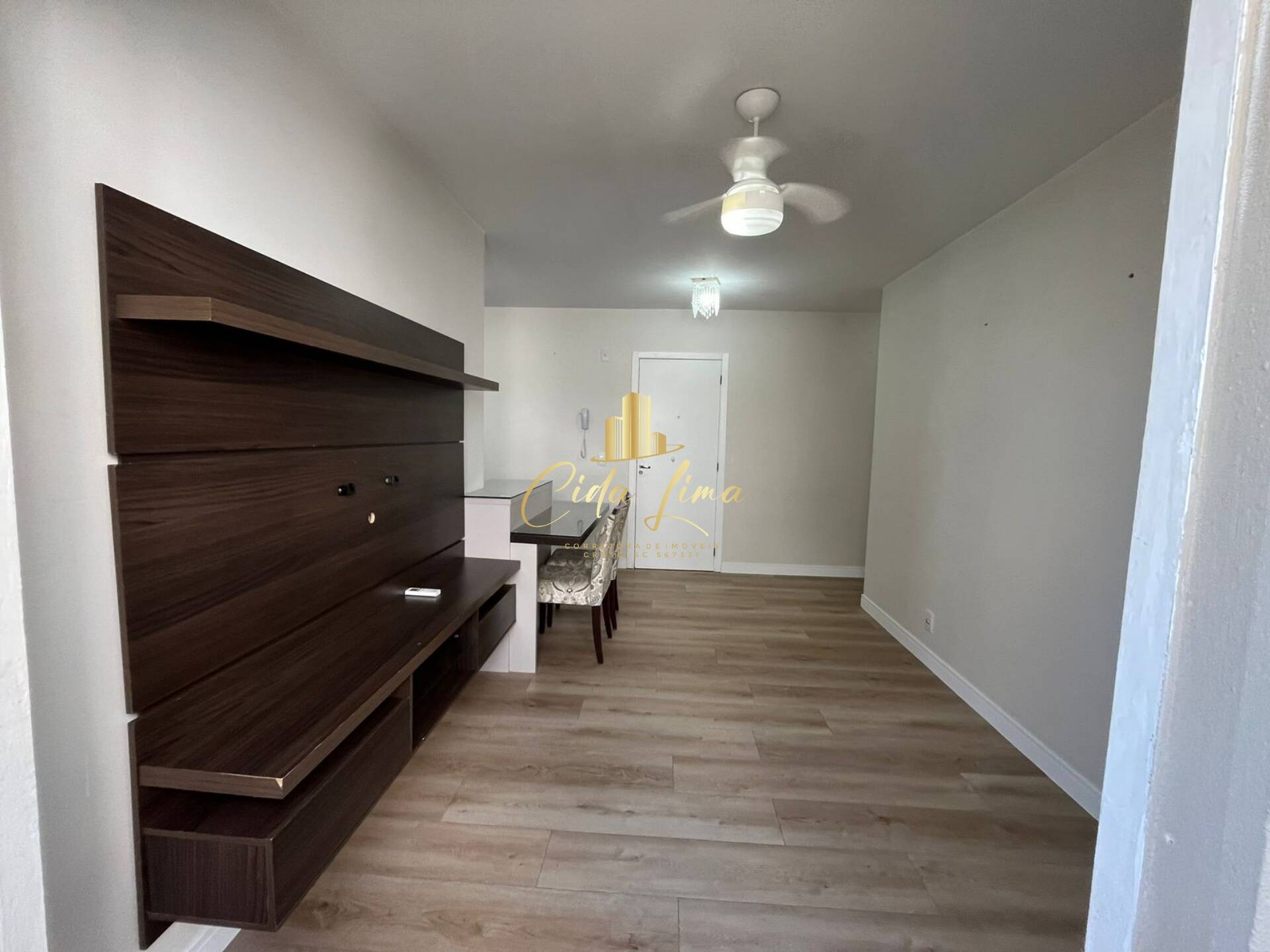 Apartamento à venda com 2 quartos, 55m² - Foto 4