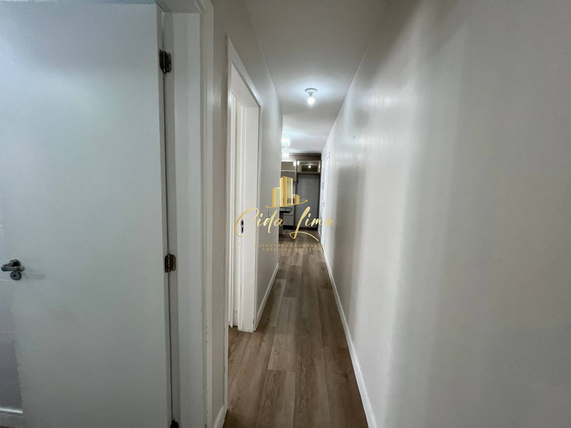 Apartamento à venda com 2 quartos, 55m² - Foto 7