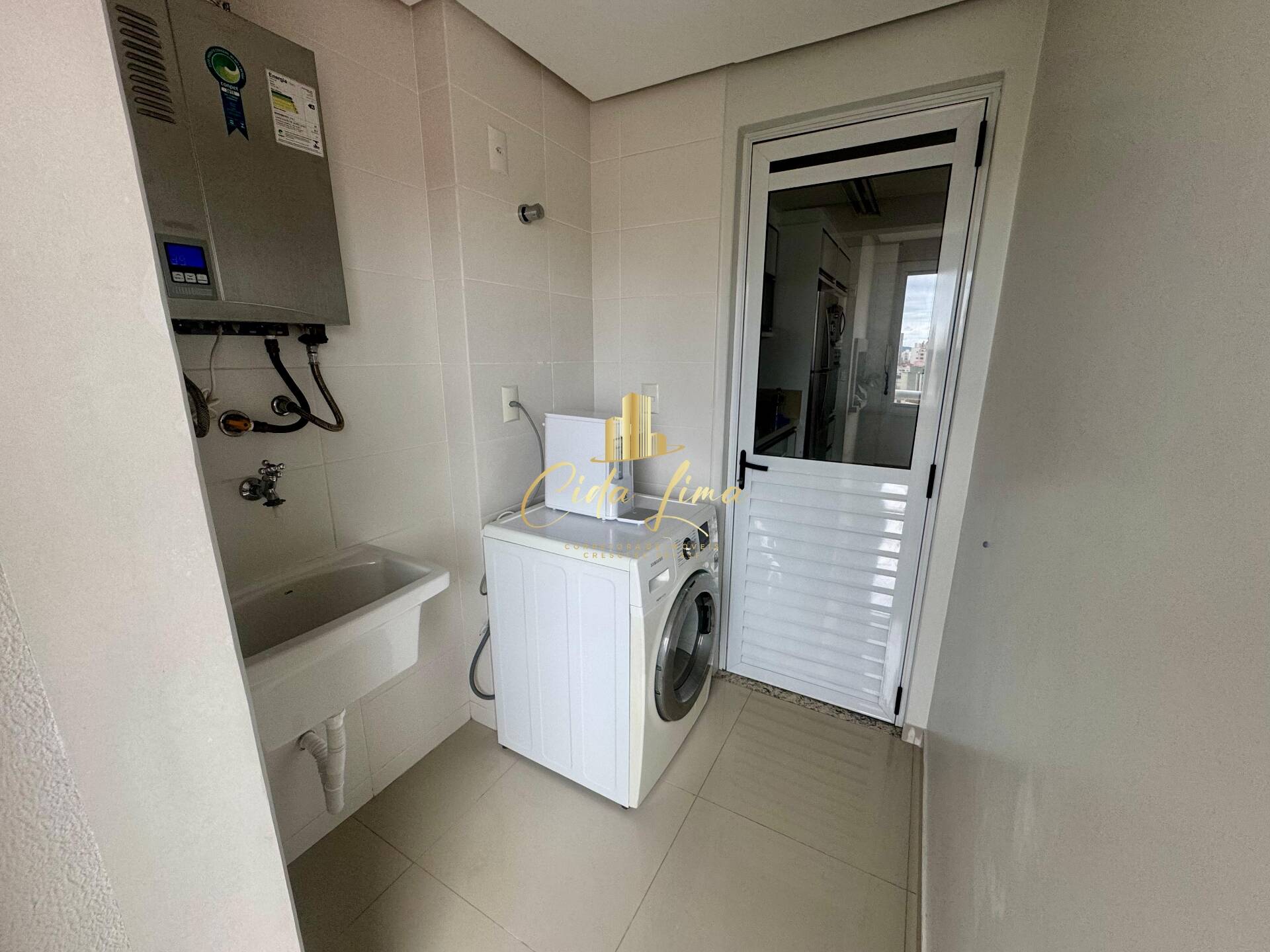 Apartamento à venda com 2 quartos, 74m² - Foto 11