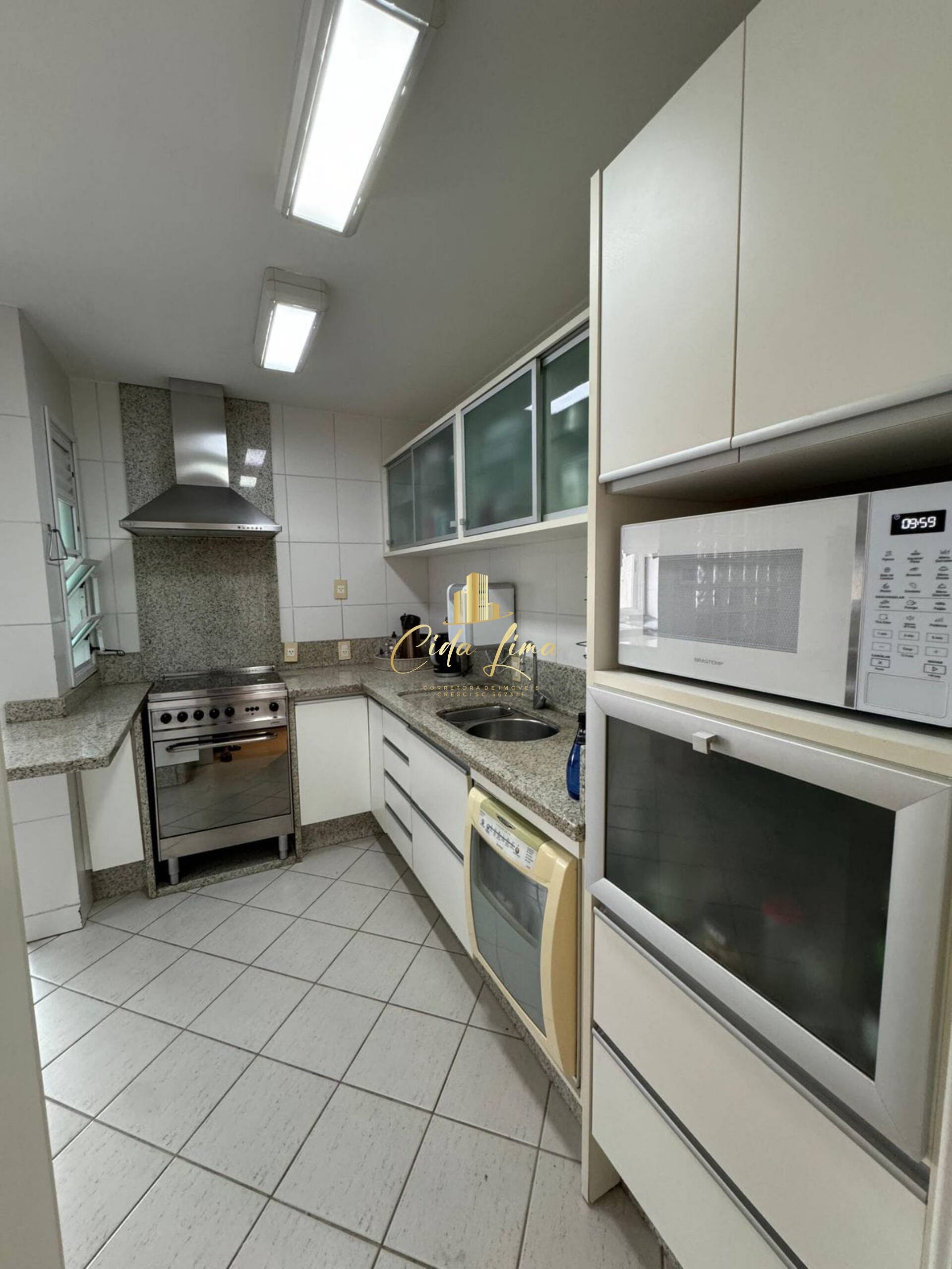 Apartamento à venda com 4 quartos, 154m² - Foto 12