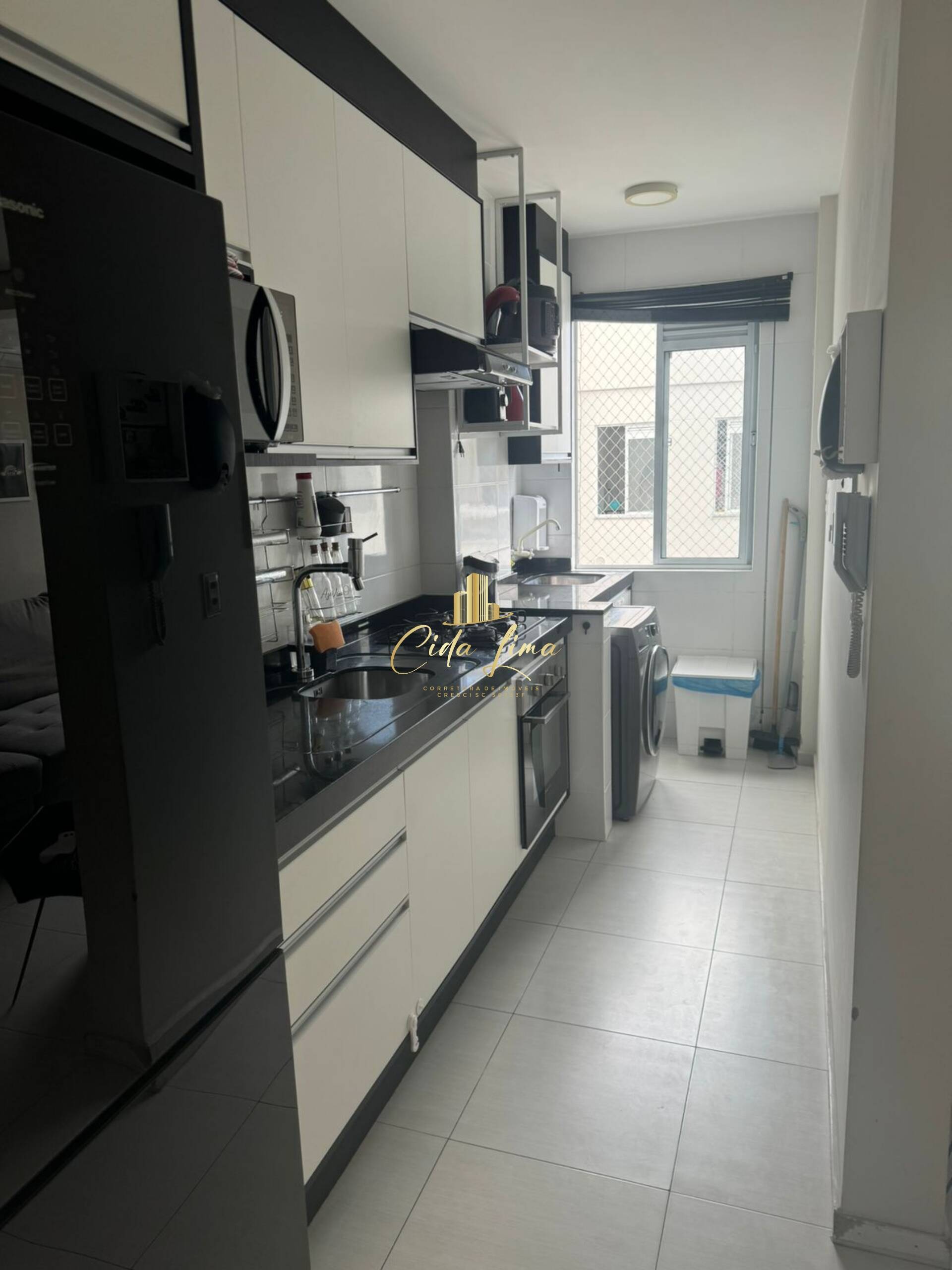 Apartamento à venda com 3 quartos, 66m² - Foto 3